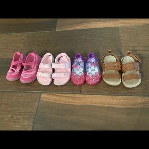 Bundle of FOUR size 5 baby girl shoes/sandals! OshKosh & Wonder Nation brands